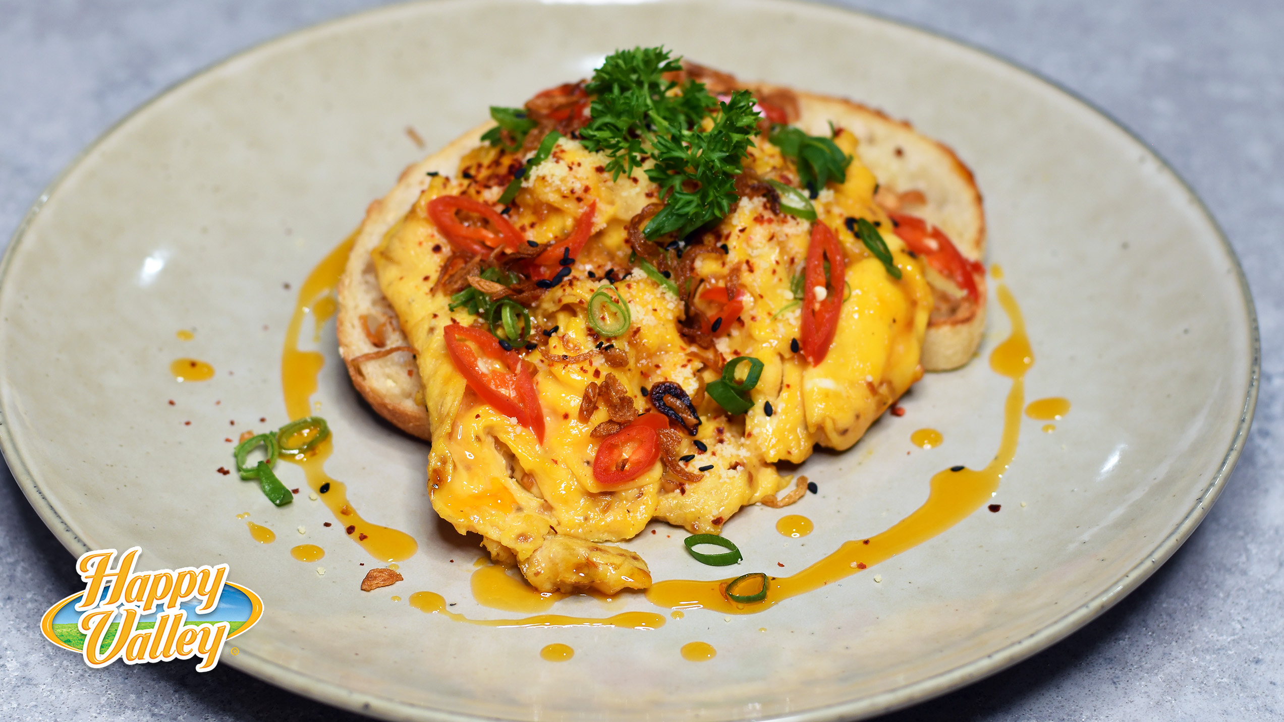 Chili Scrambled Eggs with Parmesan Cheese